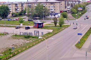 Carrefour de la Victoire et Pouchkine. Webcams de Kamensk-Ouralski