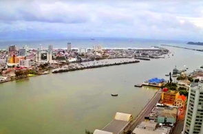 Vue sur le port. webcams Itajai