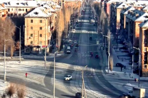 Vue sur la rue principale. Webcams Novotroitsk