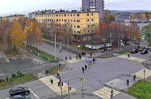 Carrefour des cosmonautes et de Lénine. Webcams de la ville Apatity