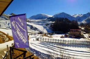 Vue sur la station de ski de Prato Nevoso. Webcams Coni