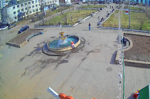 Place Kirov. Fontaine. Webcams d'Oust-Kout