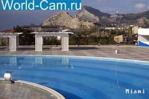 Pension "Star" piscine MIAMI webcam en ligne