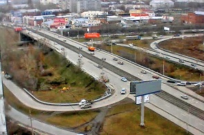 Rue Vysotskogo, pont vers le microdistrict de ZhBI