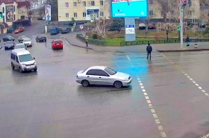 Carrefour de la rue des Héros d'Ukraine et de l'avenue B. Khmelnitsky. webcams de Mélitopol.