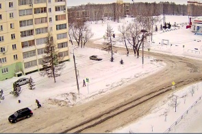 Carrefour de Lénine et Fabrichnaya à Roshchino. Webcams de Tcheliabinsk
